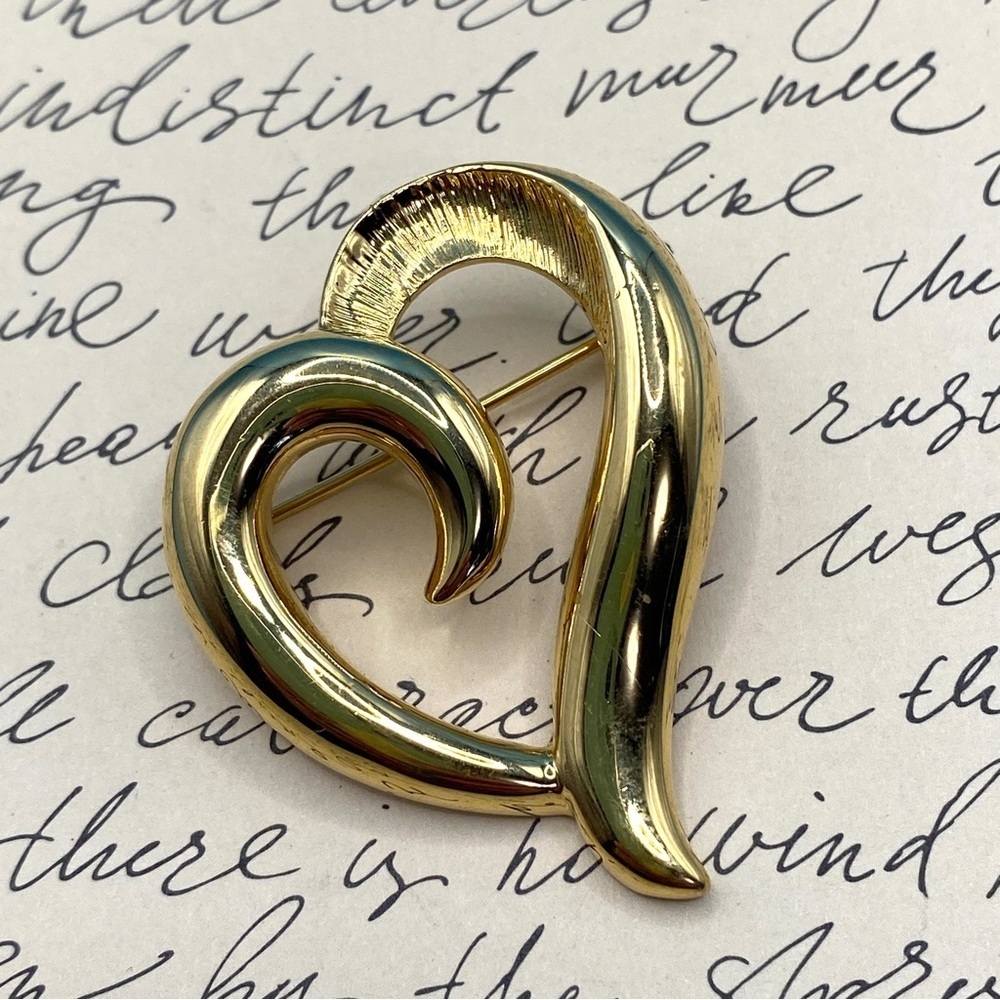 NAPIER Gold Twisted Heart Brooch
